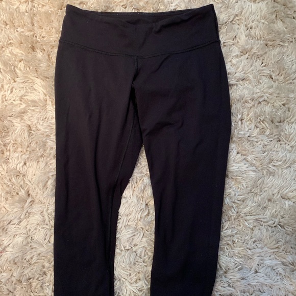Lululemon Capri leggings - Picture 1 of 3